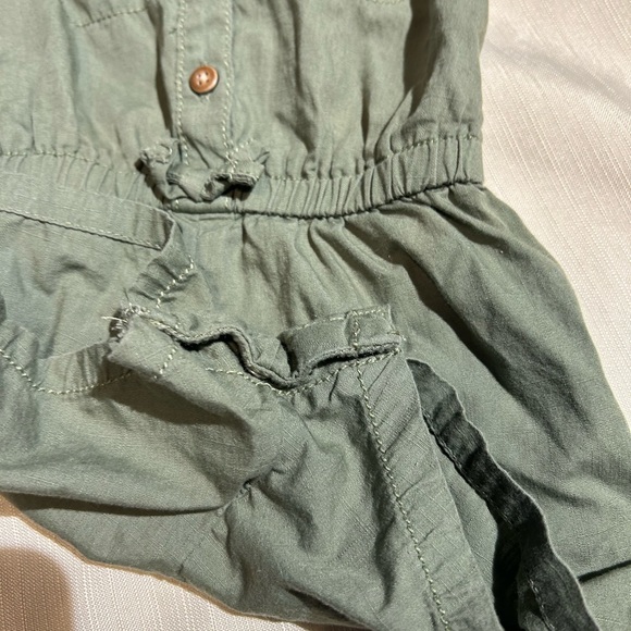 Army Green baby romper size 6-12 months shorts summer clothes - Picture 3 of 8